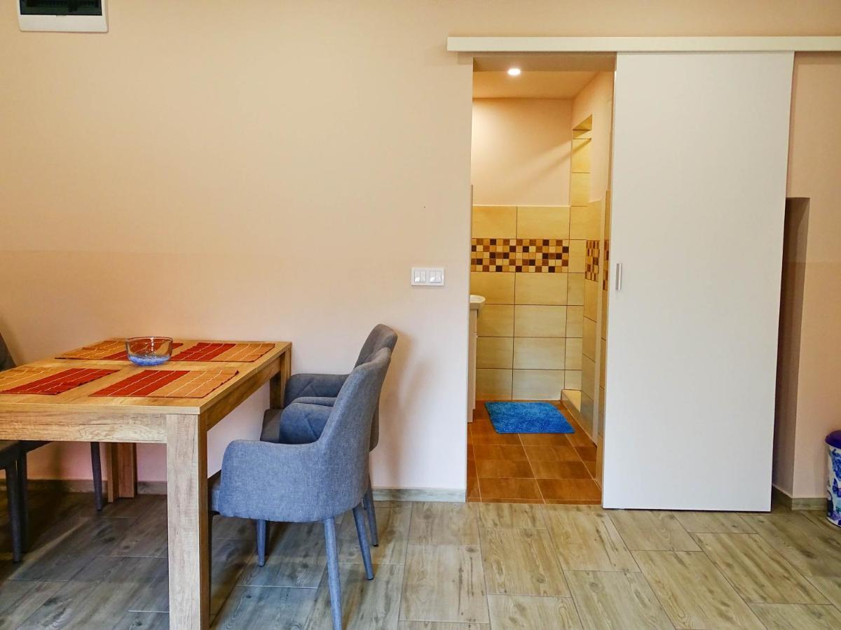 Eddy Apartman Eger Exteriér fotografie
