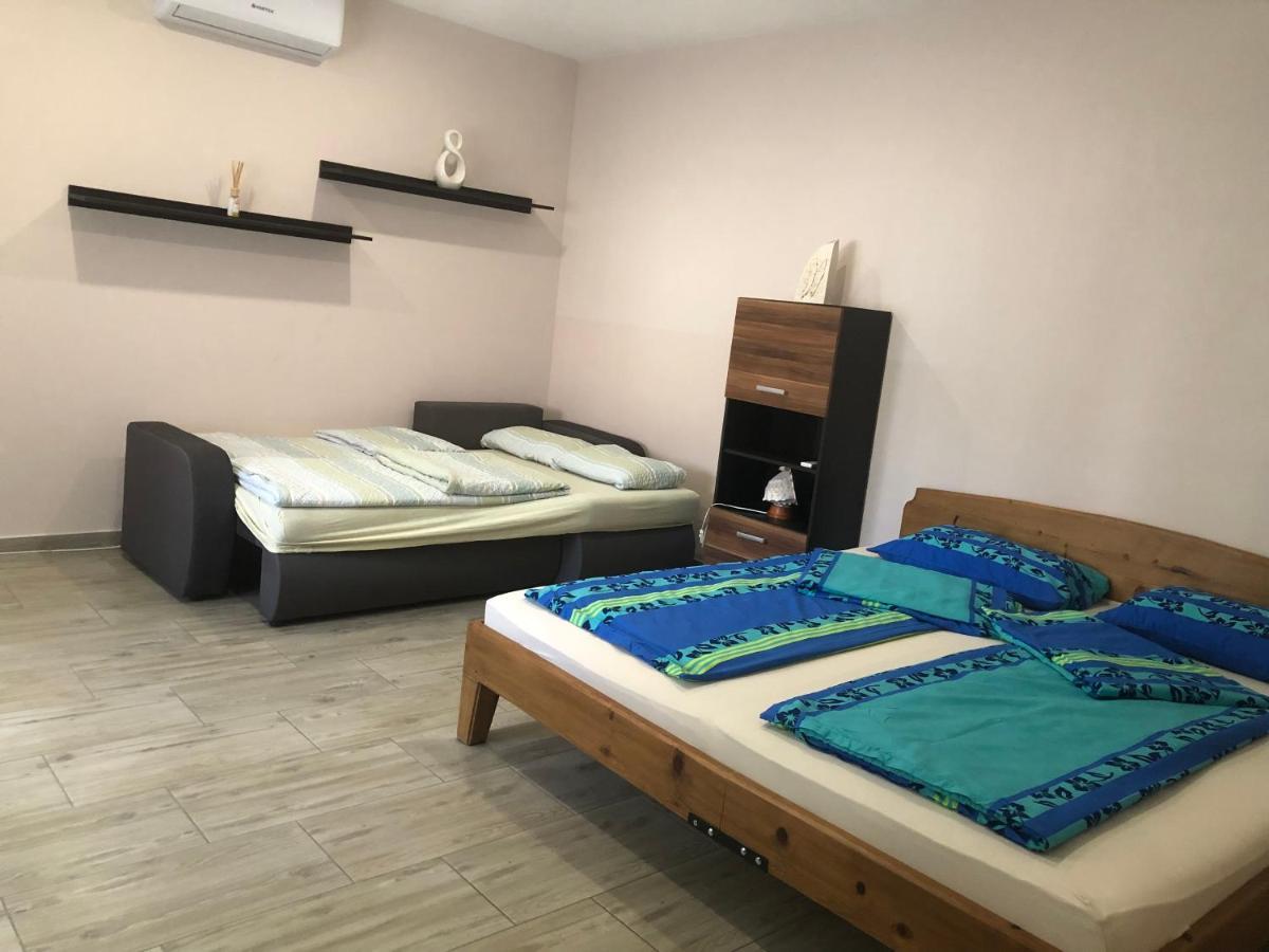 Eddy Apartman Eger Exteriér fotografie