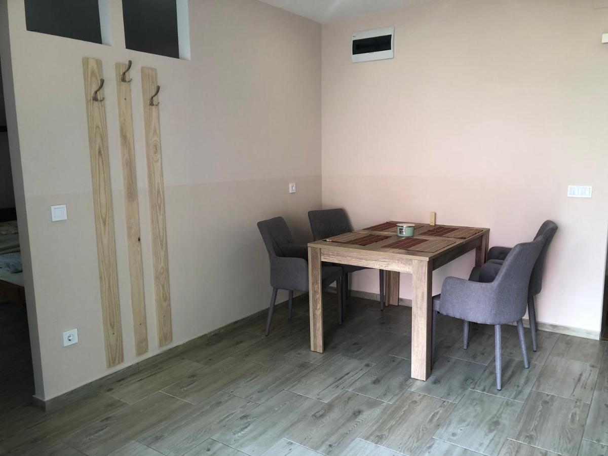 Eddy Apartman Eger Exteriér fotografie